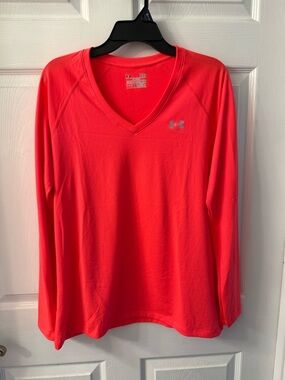 Under Armour Women's Long Sleeve V-Neck Top - Neon Coral Pink